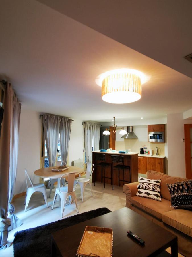Vtz El Balcon De Rey Alfonso III Lejlighed Zaragoza Eksteriør billede